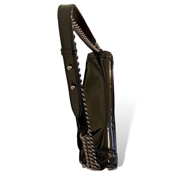 CHANEL Reverso Boy Flap Bag Patent Large in Midnight Blue - Picture 12 of 15